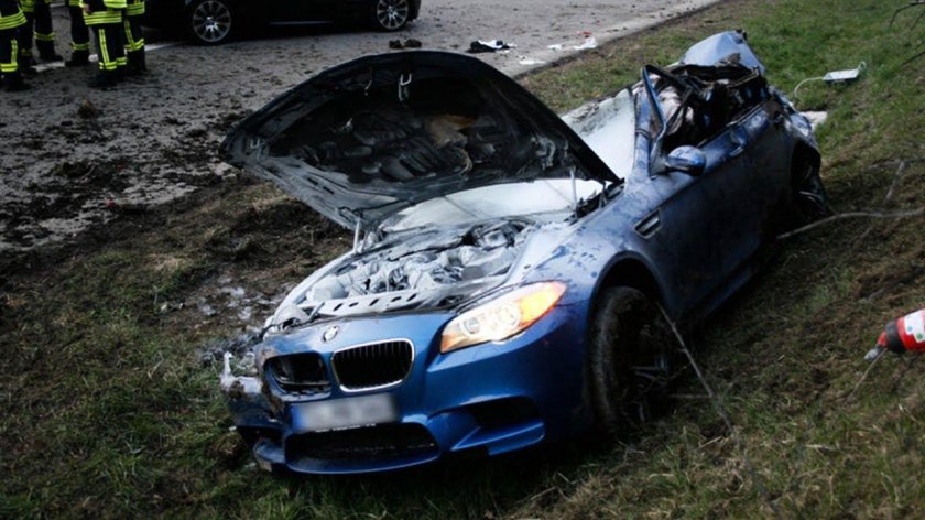 BMW m5 e60 crash