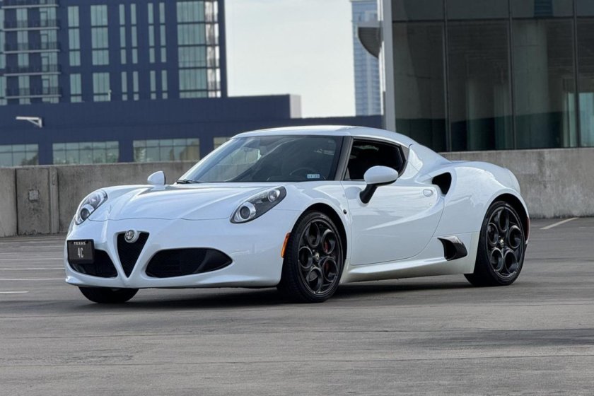 Alfa romeo 4 c spider