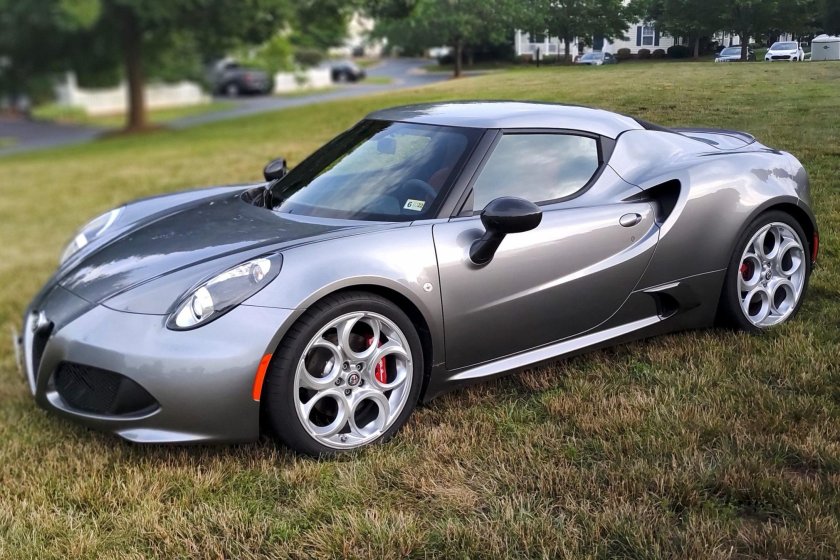 Alfa romeo 4 c spider