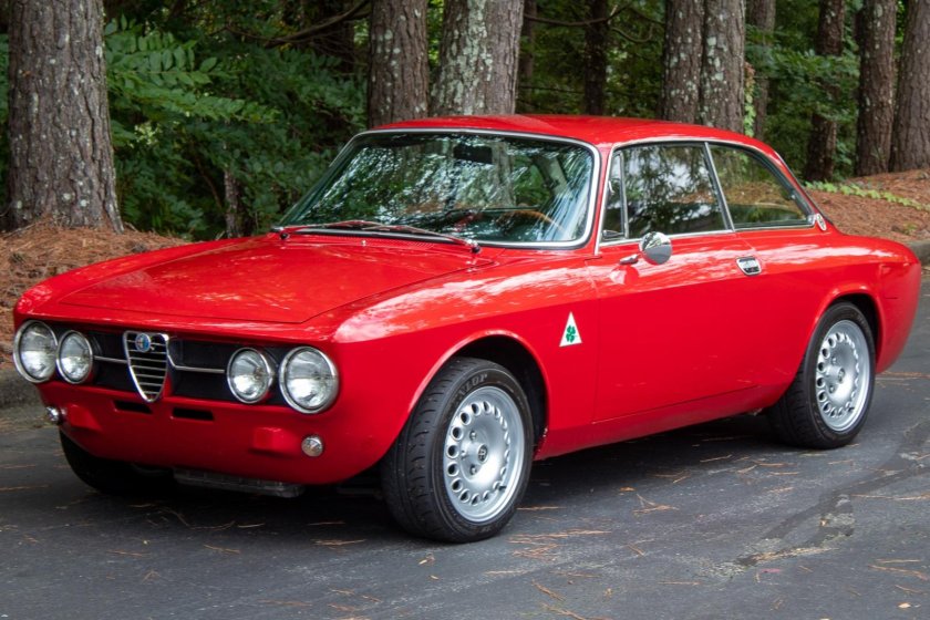 Alfa romeo 1750 gtv