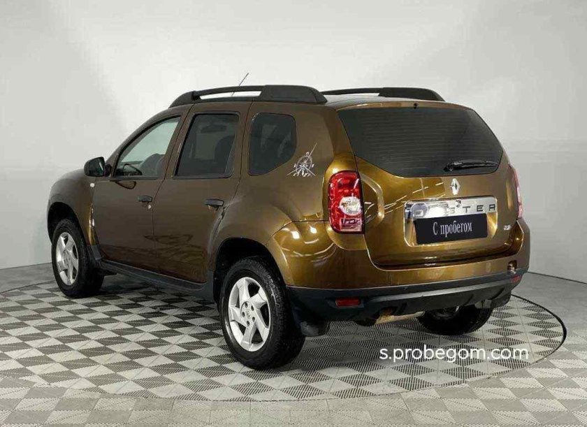 Renault duster i рестайлинг 2015