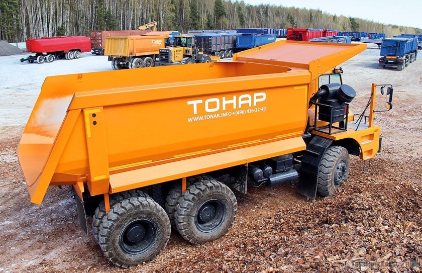 Карьерный самосвал Тонар-45251