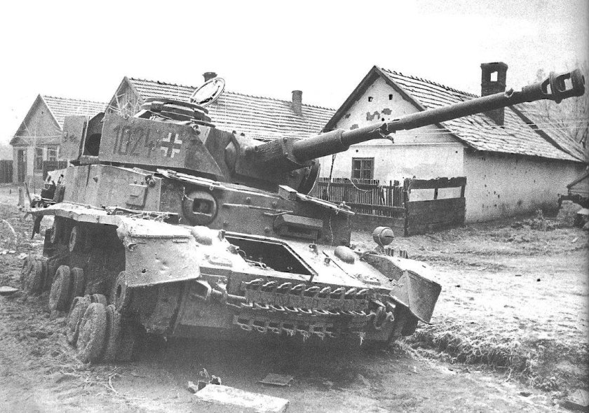 Подбитый PZ 4