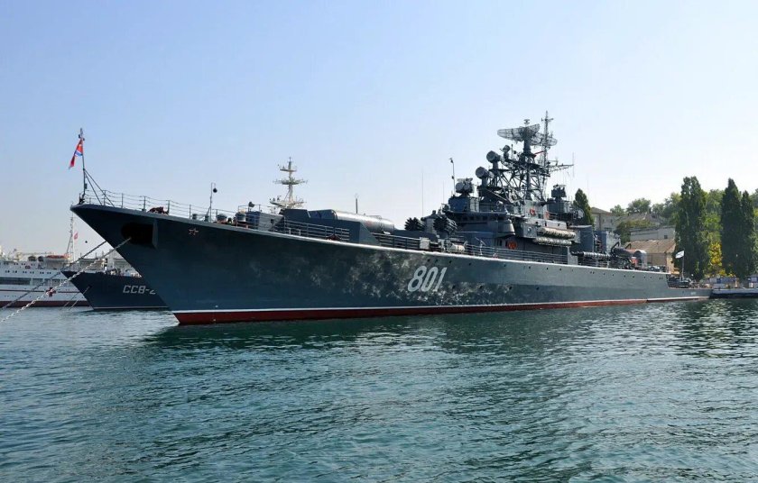 Ладный сторожевой корабль