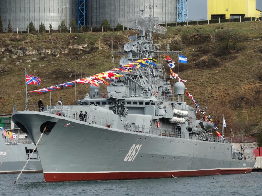 Ладный сторожевой корабль