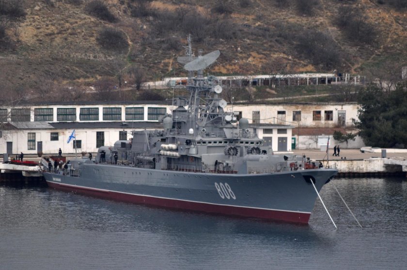 Ладный сторожевой корабль