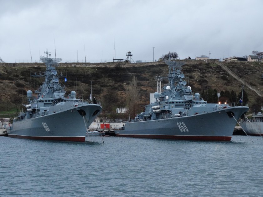 Ладный сторожевой корабль