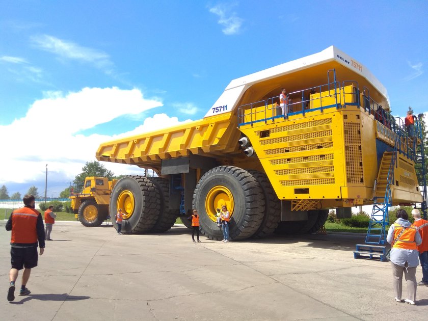 Белаз самый большой самосвал в мире