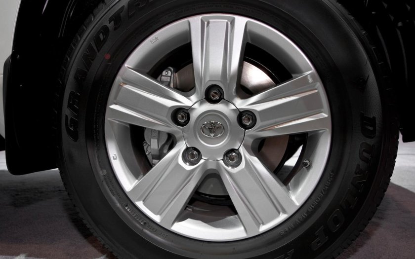 Диск колесный Toyota Land Cruiser 200 r18