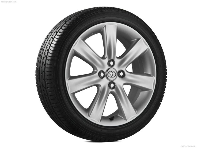 Шины диски на прозрачном фоне