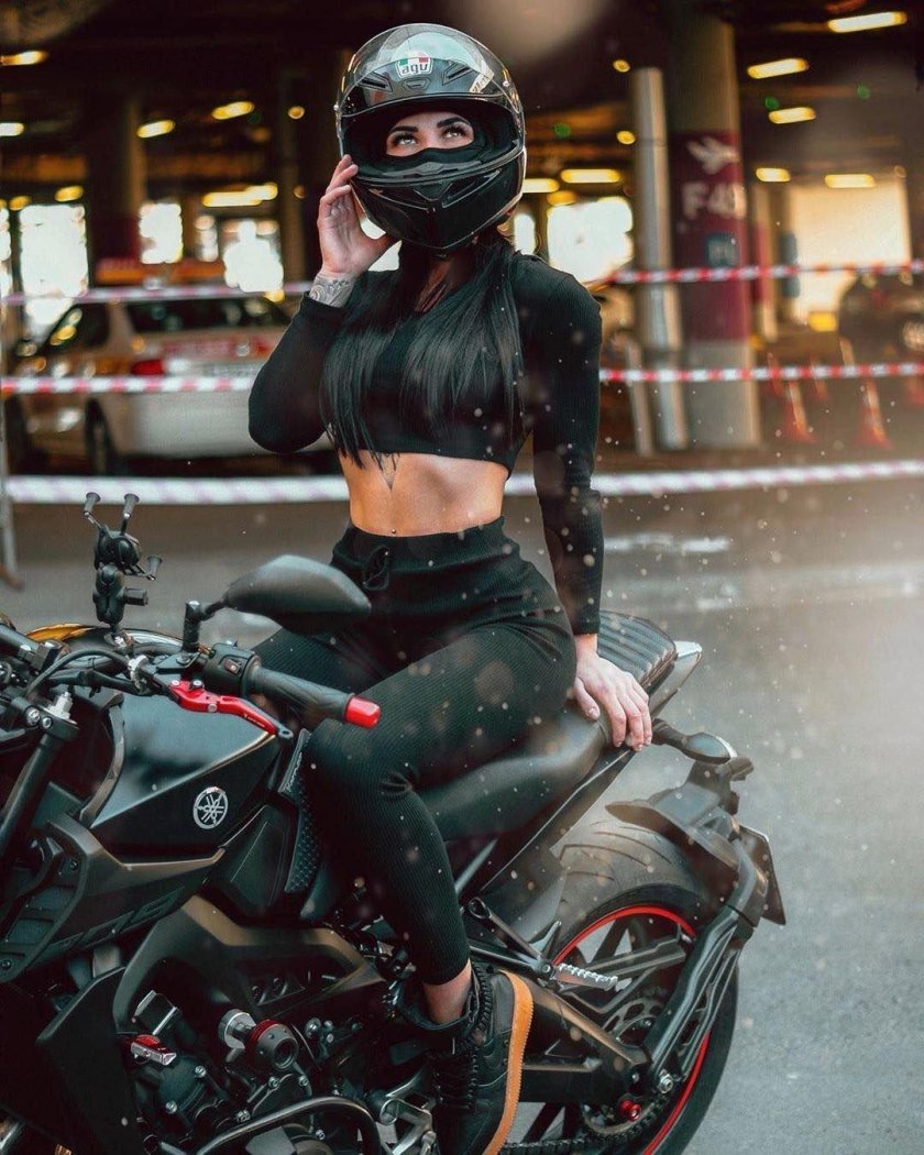 Мото девушки