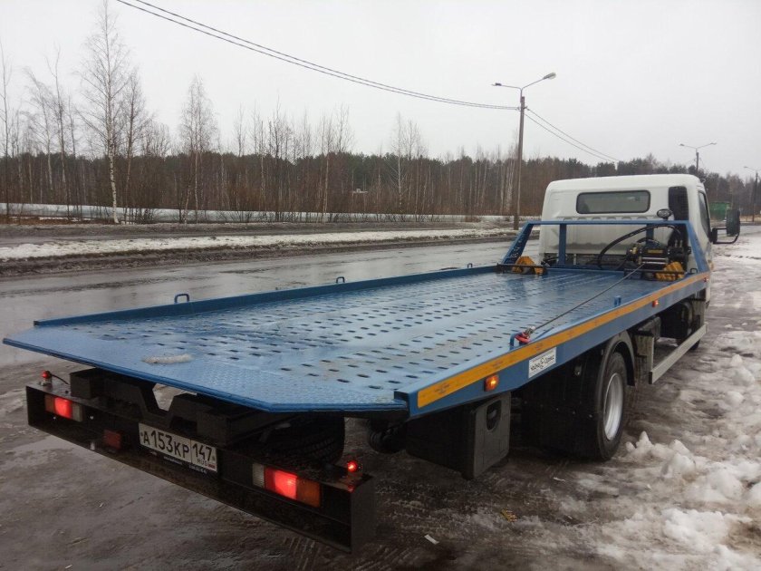 Эвакуатор Газель с гидроплатформой