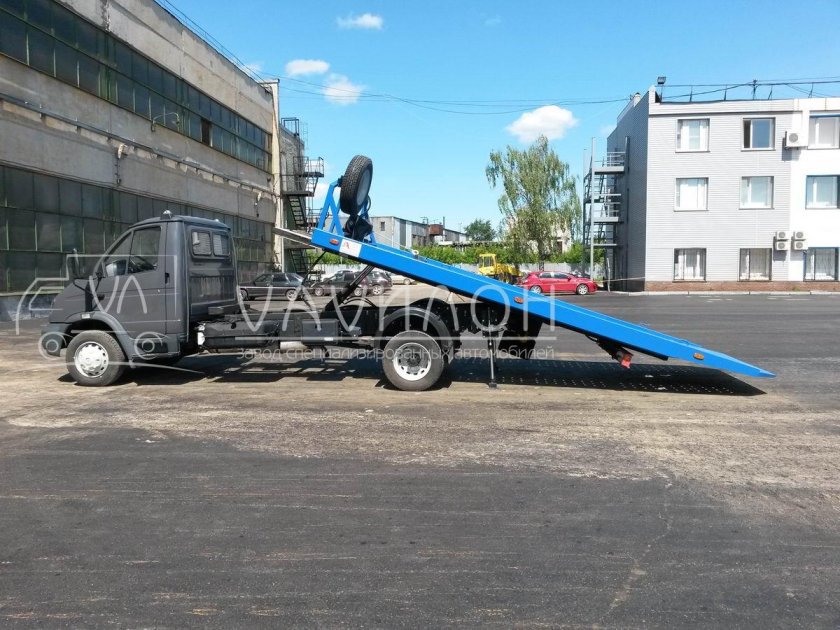 Ивеко Дейли эвакуатор со сдвижной платформой