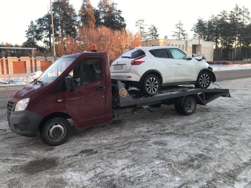 Эвакуатор Газель Некст со сдвижной платформой