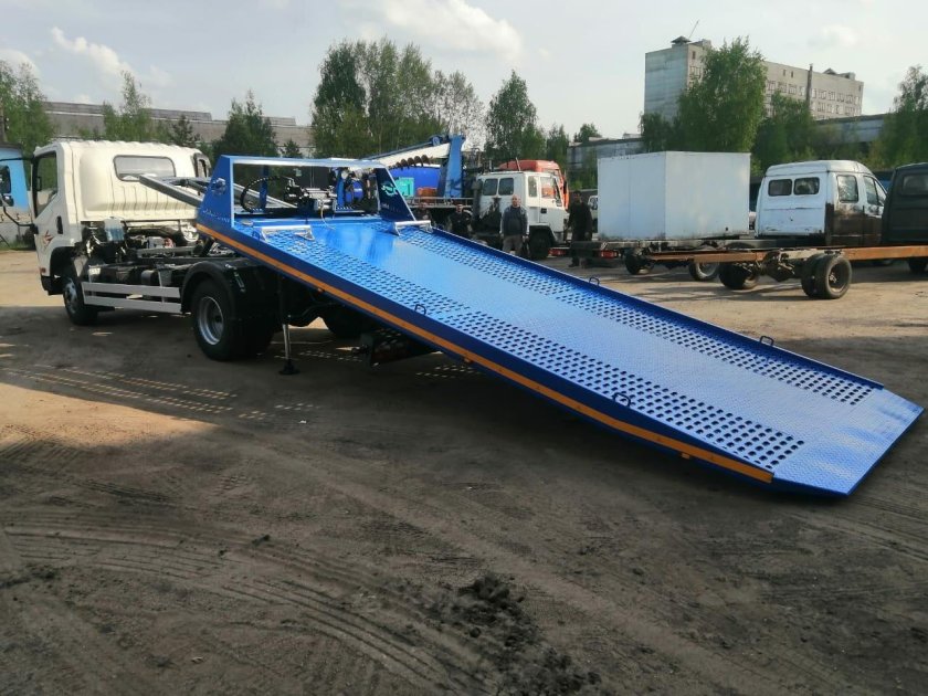 Эвакуатор Газель Некст со сдвижной платформой