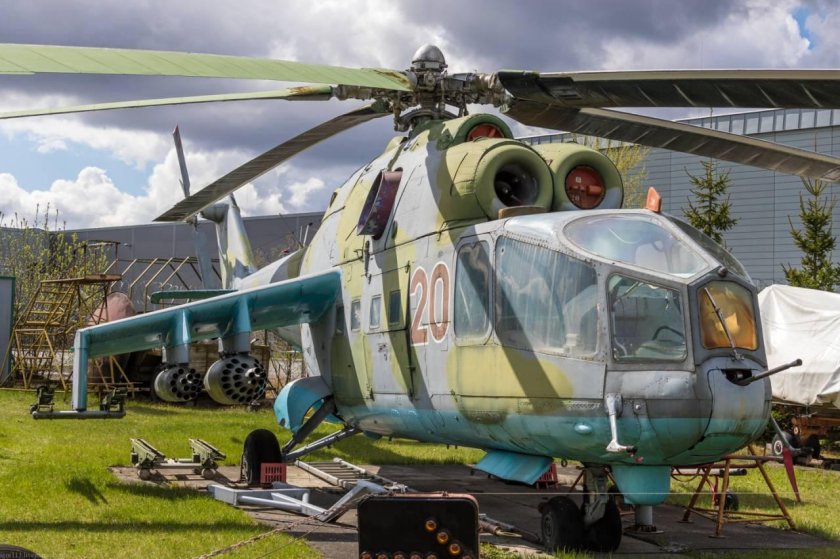 Вертолет "ми-24а"