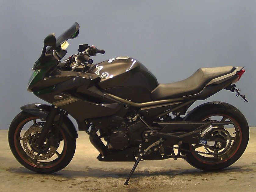 Ямаха 600 кубов Дорожник