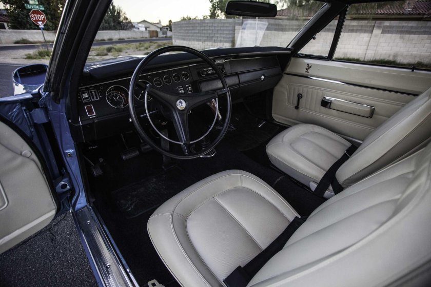 Plymouth Hemi Superbird 1970