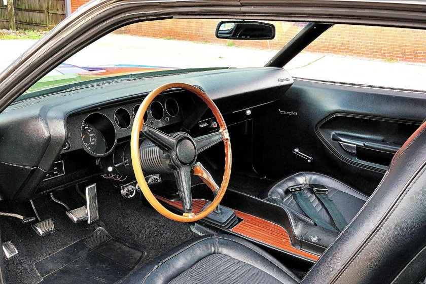 Plymouth Barracuda 1970 салон