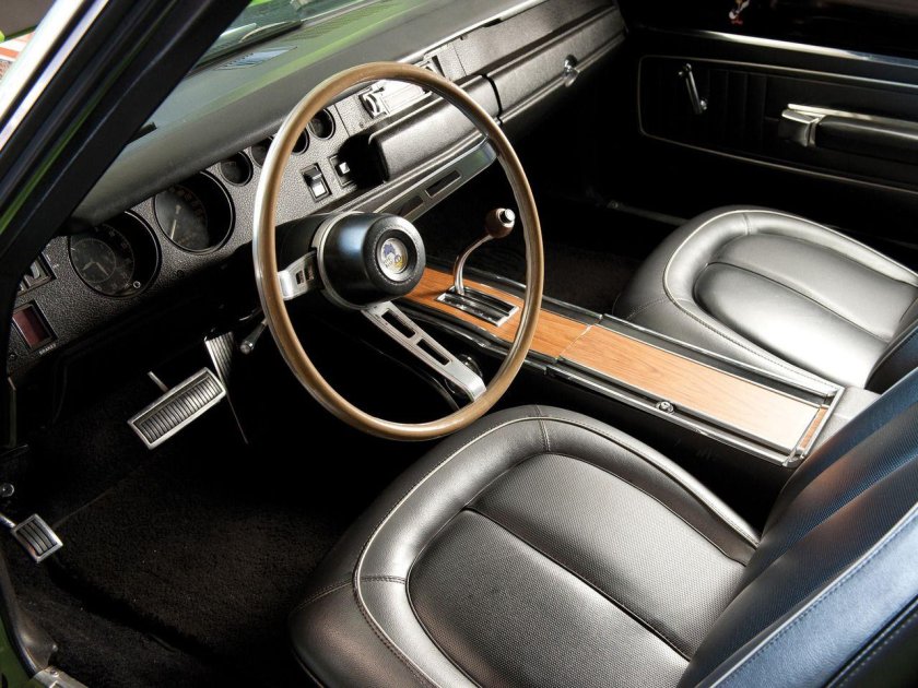 Plymouth Roadrunner 1970 салон