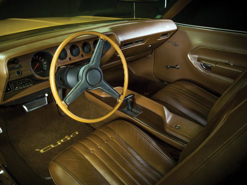 Plymouth Barracuda 1970 салон