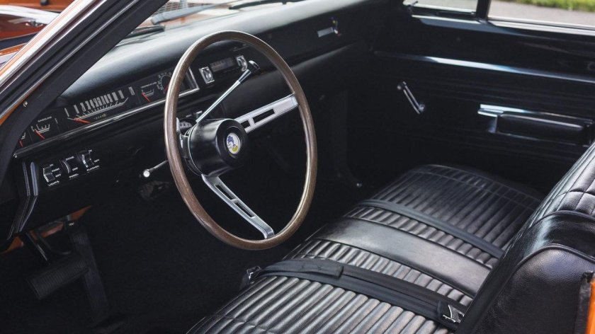 Волга 24 масл кар салон