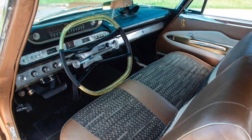 Plymouth Fury 1961 салон