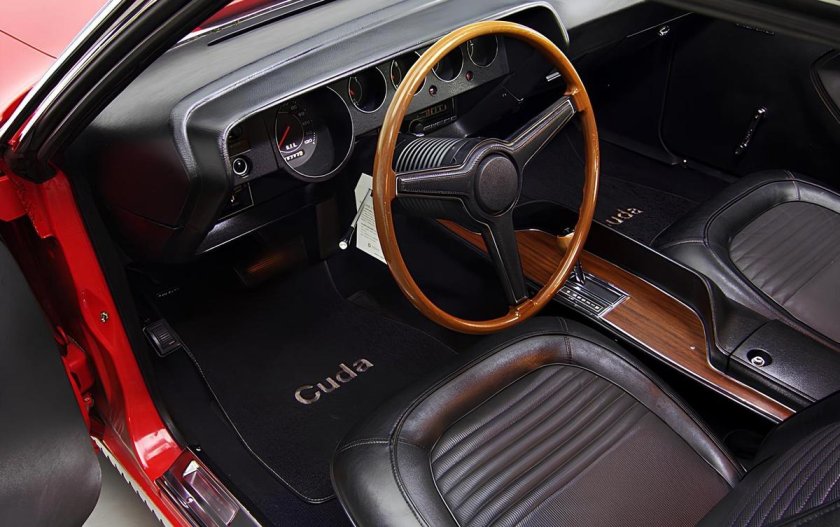 Plymouth Barracuda 1970 салон