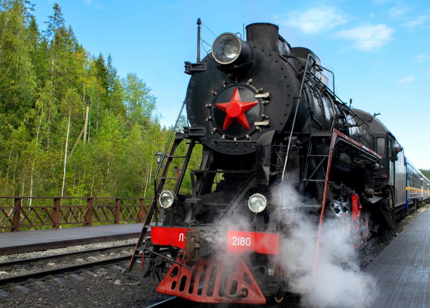 Ретропоезд Рускеала