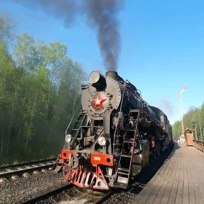 Ретропоезд рускеала