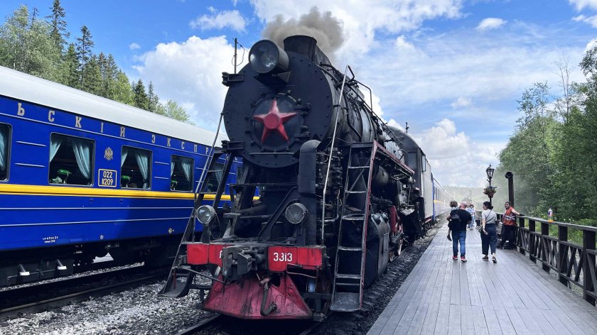 Ретропоезд Рускеала