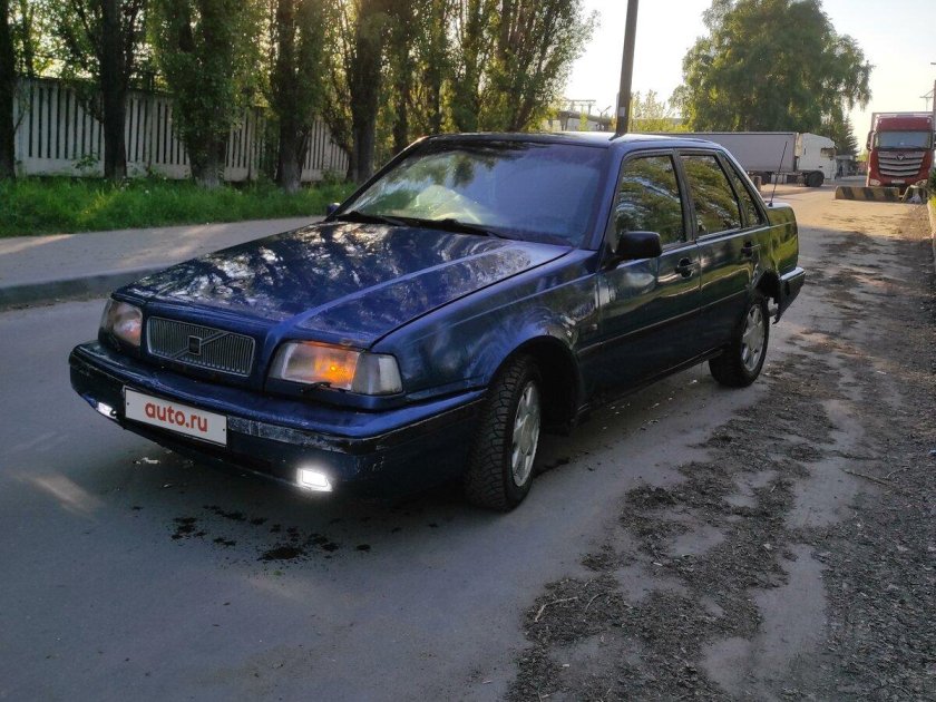 Volvo 460 1994