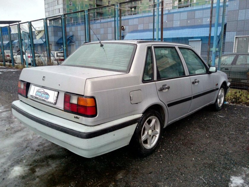 Volvo 460