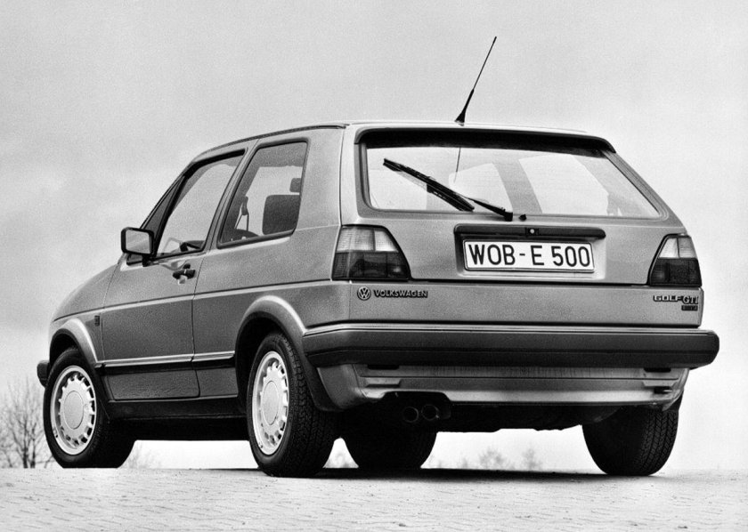 Volkswagen Golf 2 GTI