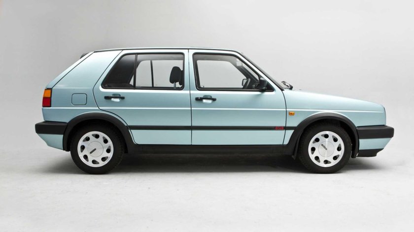 Volkswagen Golf 2 сбоку