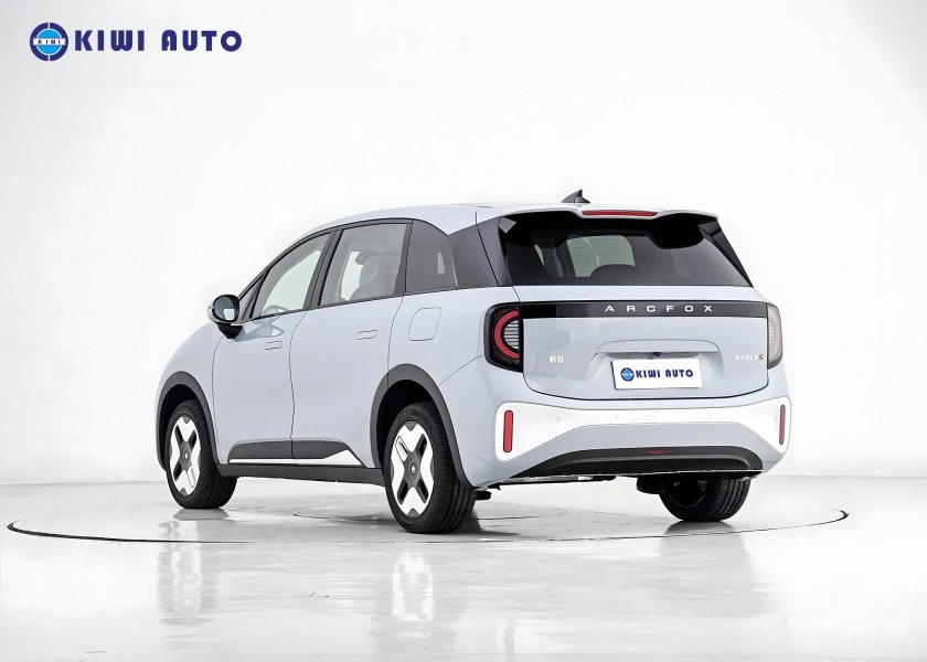 Китайская электромобиль