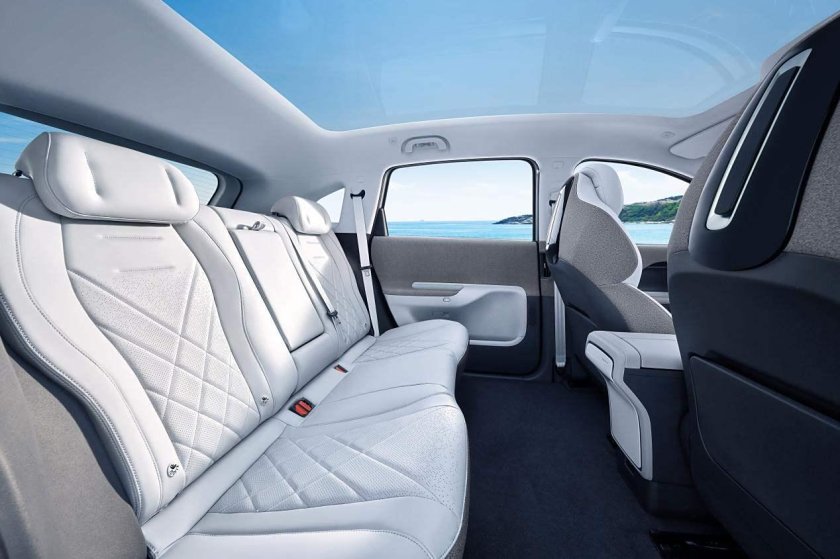 Интерьер автомобиля