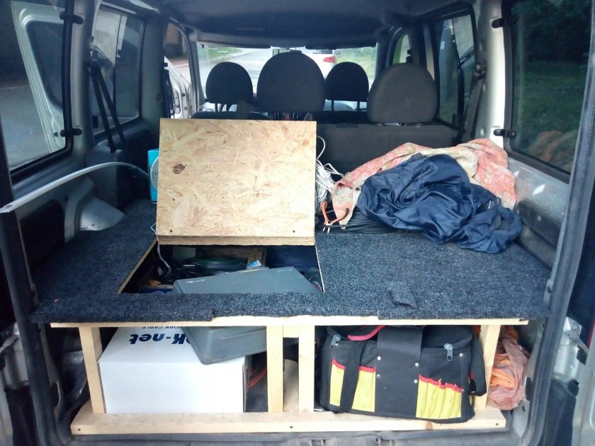 Спальное место Фиат Добло