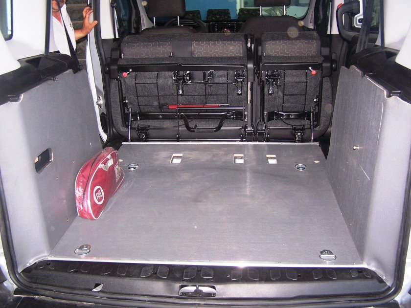 Фиат Добло багажник