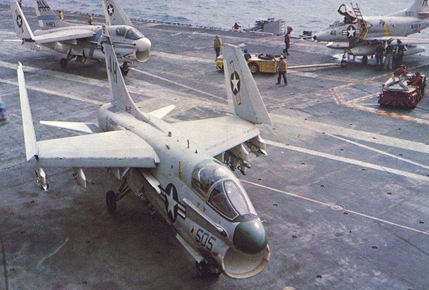 Ф-7 Корсар Штурмовик