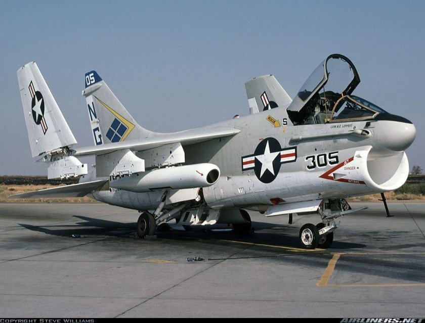 A-7e Corsair II
