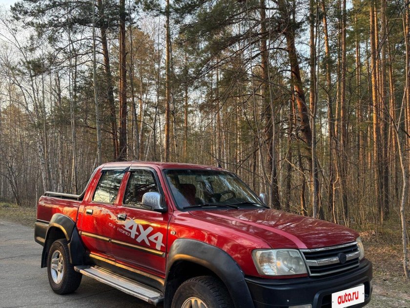 Тойота hilux 2001