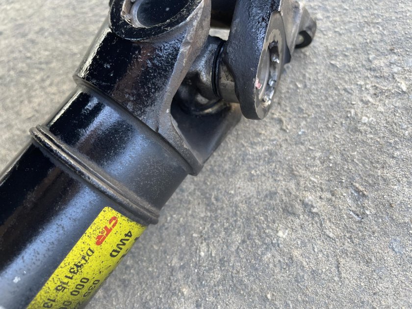 Крестовина кардан