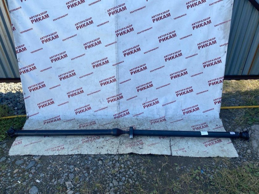 Вал карданный задний