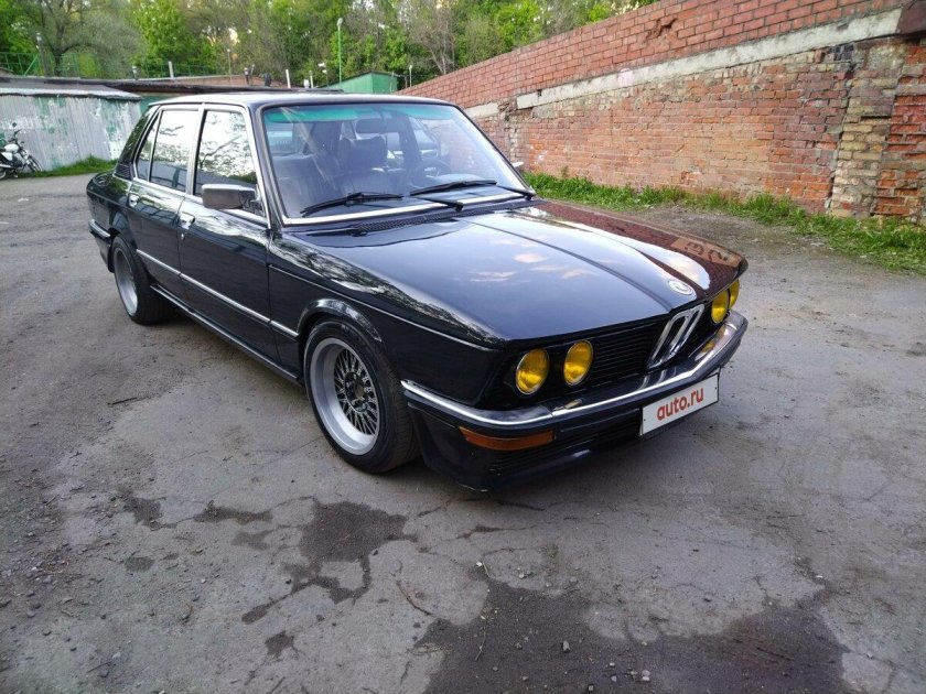 Bmw e28 528i