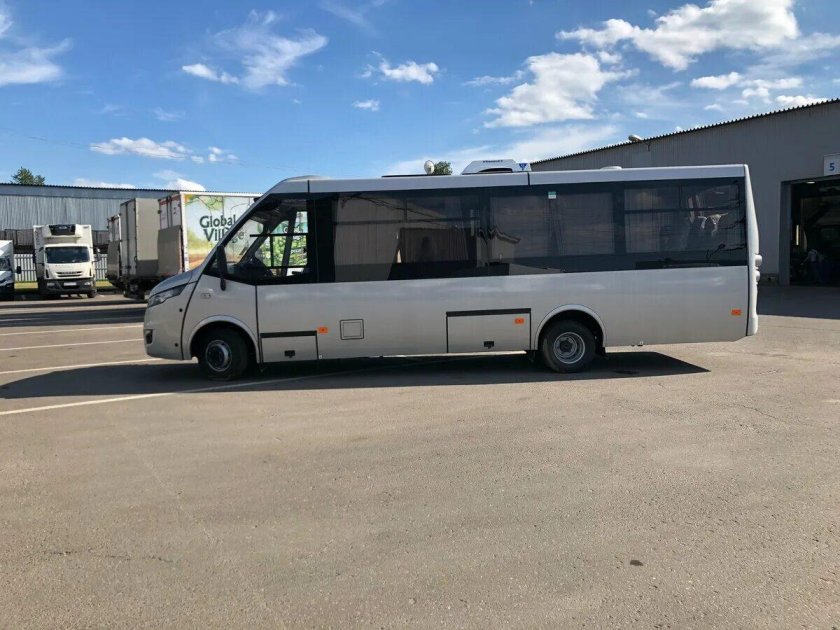 Ивеко Неман автобус 30 мест