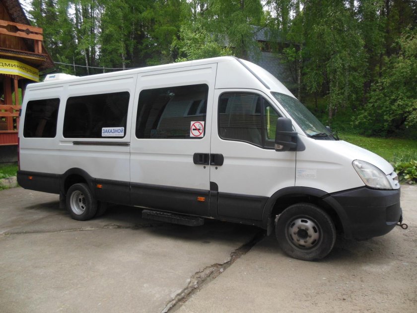Ивеко дейли микроавтобус
