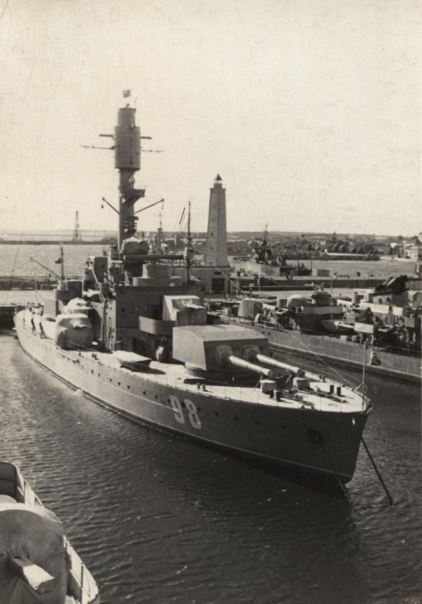 Финский броненосец береговой обороны вяйнямёйнен