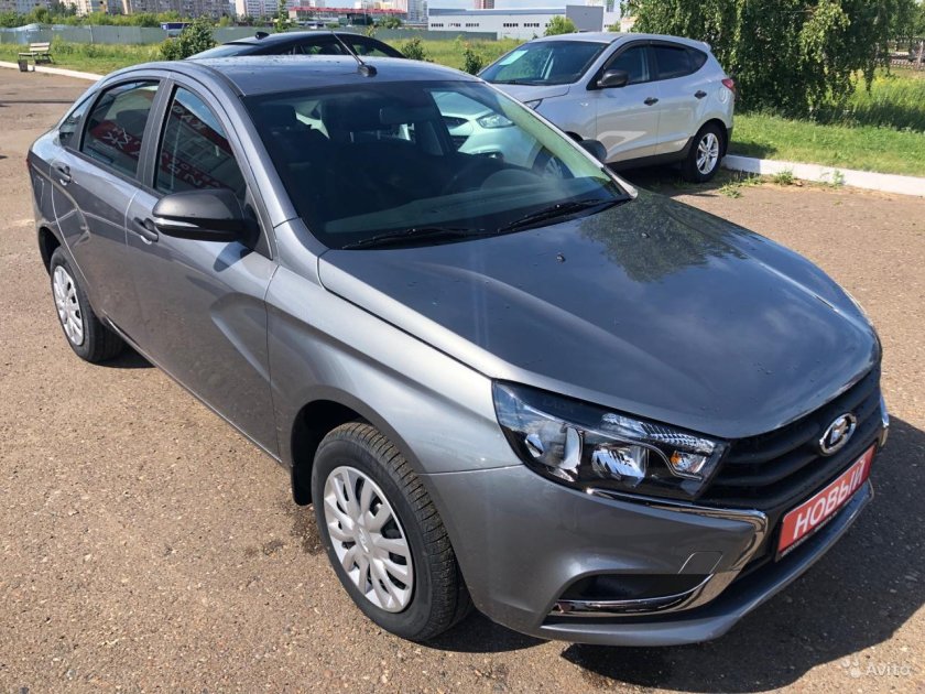 Лада Веста Плутон 608