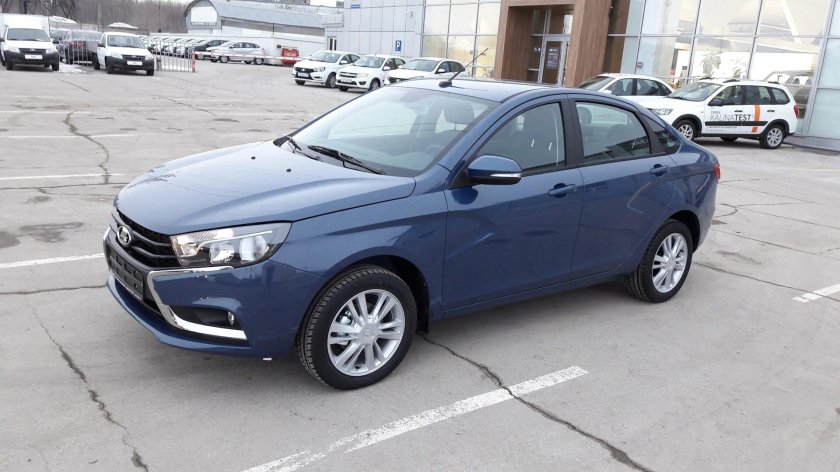 Лада Веста цвет блюз 492